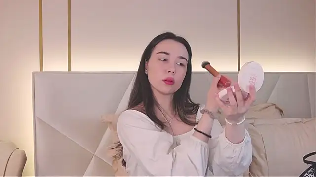 MiaMarlow online show from 09/15/25, 06:41