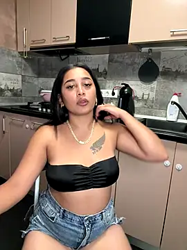 Snapshot of JaneetDeea chatting on 09/13/25, 10:42 JaneetDeea online show from 09/13/25, 10:42