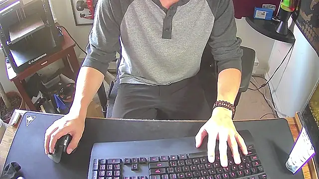 Snapshot of k_dick chatting on 09/23/25, 11:41 k dick online show from 09/23/25, 11:41