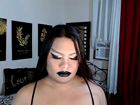 Snapshot of TSbrianaHugeCock chatting on 12/13/25, 07:53 TSbrianaHugeCock online show from 12/13/25, 07:53