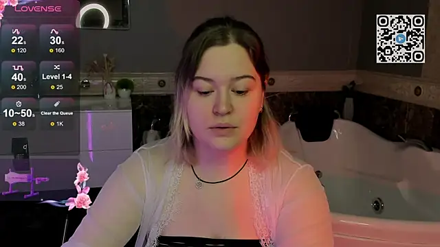 HelenHartt online show from 11/24/25, 02:00