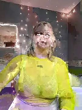 HelenHartt online show from 12/19/25, 01:45