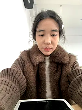 luluya1314 online show from 11/20/25, 05:29