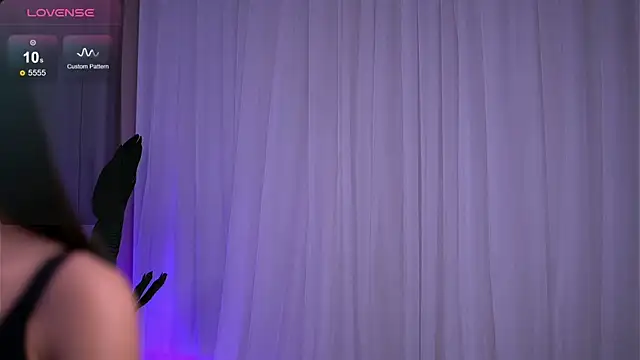 PureEllie online show from 10/23/25, 03:17