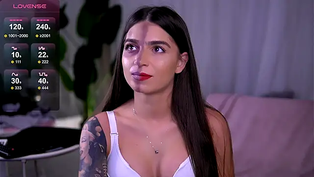 PureEllie online show from 10/30/25, 04:58