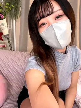 emiiiii1001 online show from 09/27/25, 01:16