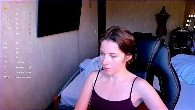 Snapshot of Agata_in_Wonderland chatting on 09/23/25, 01:14 Agata in Wonderland online show from 09/23/25, 01:14