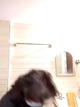 Love Foreverr12 online show from 11/15/25, 11:18