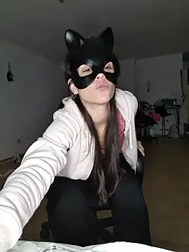 SweetSun69 online show from 05/05/26, 07:22