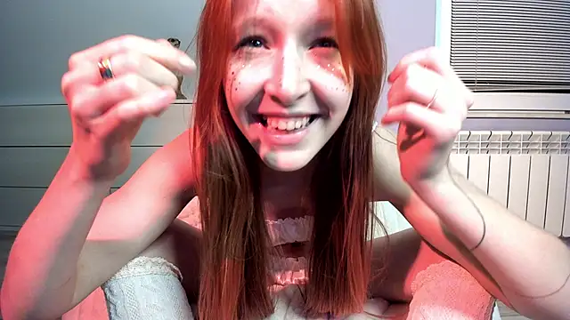 FoxieKiss online show from 11/02/25, 04:20