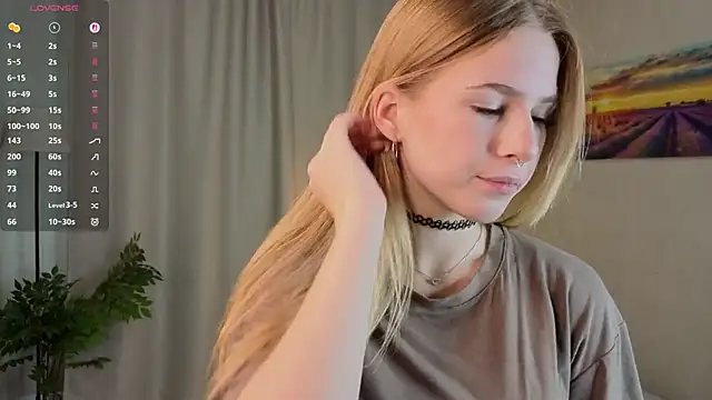 TessieDuva online show from 09/10/25, 01:05