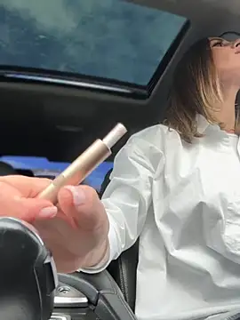  JessyRey  online show from 10/24/25, 10:22