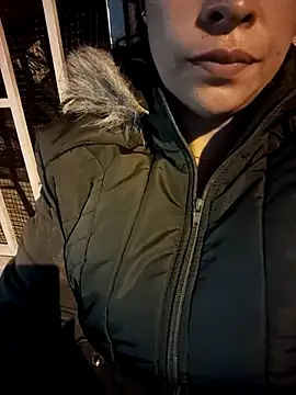 lana22 me online show from 10/06/25, 06:00