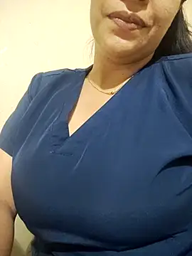 lana22 me online show from 10/10/25, 07:07