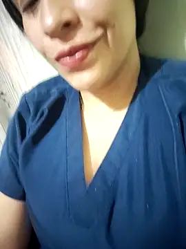 lana22 me online show from 10/29/25, 06:04