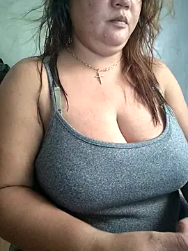 Snapshot of lady_rosie chatting on 10/30/25, 04:03 lady rosie online show from 10/30/25, 04:03