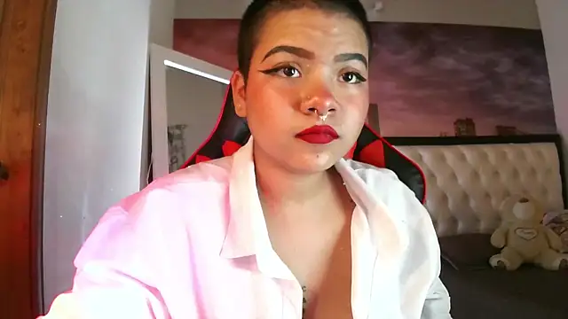 emily15 online show from 09/09/25, 02:38