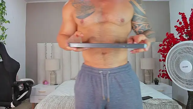 college muscle ass1 online show from 09/22/25, 12:51