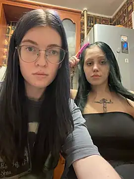 Threesomebabes online show from 07/18/26, 07:17
