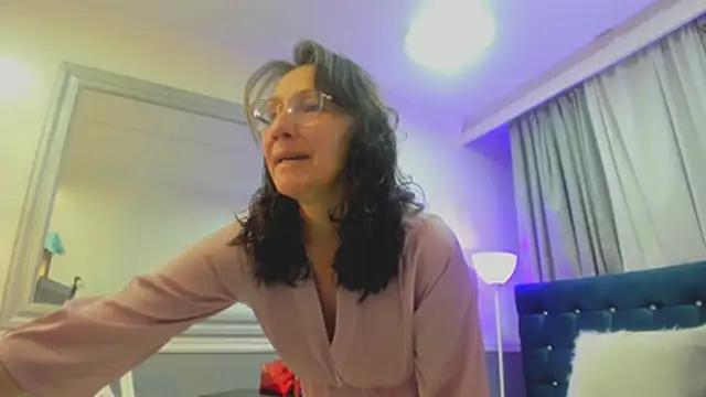 Oriana Jhonson online show from 03/26/26, 10:32