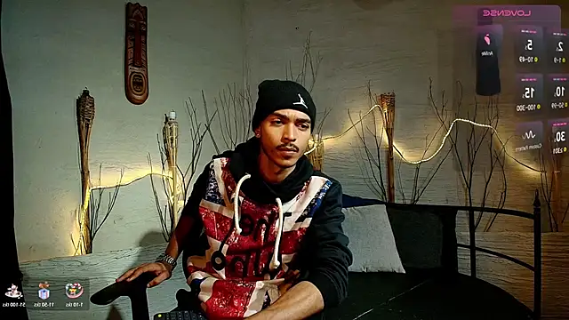 Snapshot of MarcusRain_ chatting on 12/02/25, 03:34 MarcusRain online show from 12/02/25, 03:34