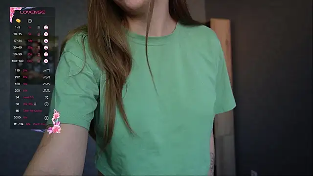 Violetwin online show from 06/18/26, 03:16
