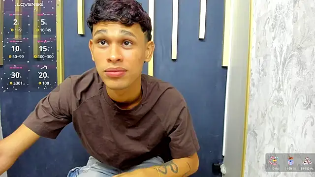 Snapshot of Just_D4v7 chatting on 09/30/25, 07:08 Just D4v7 online show from 09/30/25, 07:08