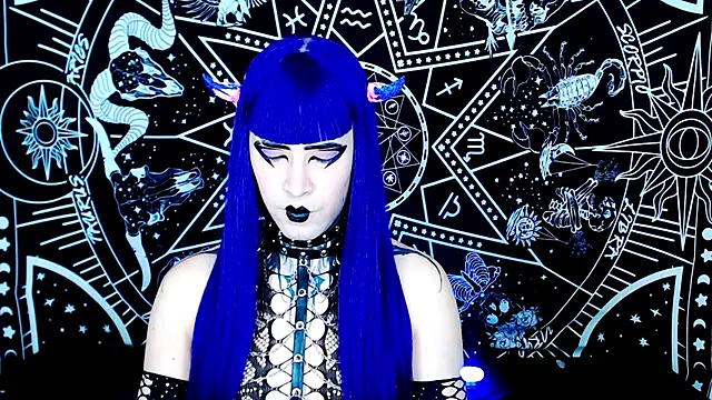 Snapshot of naomi_satan chatting on 11/17/25, 12:38 naomi satan online show from 11/17/25, 12:38