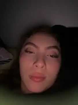 Samantha 2190 online show from 10/15/25, 04:34