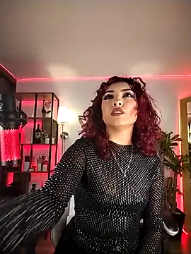 Snapshot of Silvana_Goddess chatting on 02/12/26, 01:39 Silvana Goddess online show from 02/12/26, 01:39