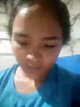 Snapshot of Sexy-Mama25 chatting on 10/19/25, 04:07 Sexy-Mama25 online show from 10/19/25, 04:07