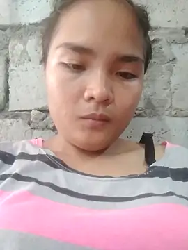 Snapshot of Sexy-Mama25 chatting on 10/26/25, 04:07 Sexy-Mama25 online show from 10/26/25, 04:07