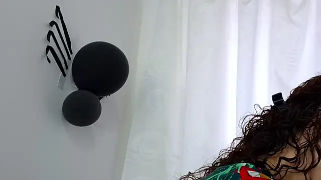 TifanyQueen  online show from 10/13/25, 04:51