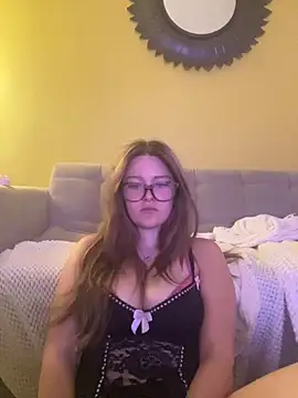 Snapshot of cherryrosealiee chatting on 04/23/26, 12:51 cherryrosealiee online show from 04/23/26, 12:51