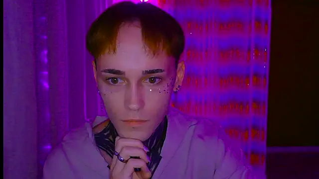 Snapshot of _chicolindo_ chatting on 10/25/25, 02:08 chicolindo online show from 10/25/25, 02:08