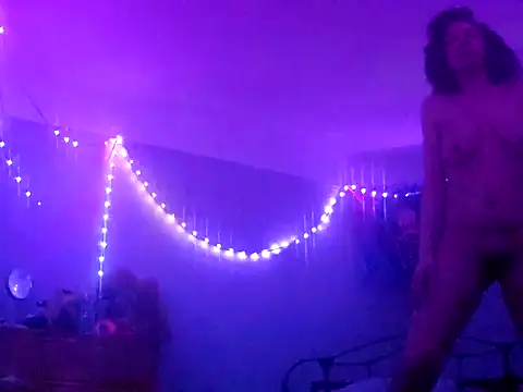 puddled wonderland online show from 11/30/25, 08:40