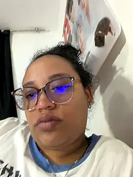 Snapshot of angels_evil chatting on 12/02/25, 11:48 angels evil online show from 12/02/25, 11:48