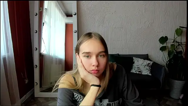 Vel1ka online show from 10/07/25, 10:01