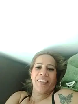 Snapshot of Alisson_Milf chatting on 02/14/26, 09:44 Alisson Milf online show from 02/14/26, 09:44
