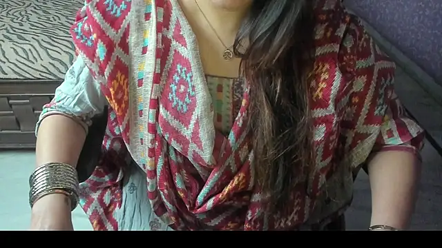 Snapshot of ShylaGill chatting on 11/26/25, 10:16 ShylaGill online show from 11/26/25, 10:16