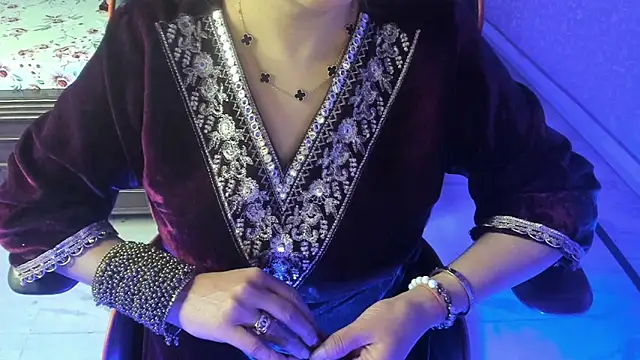 Snapshot of ShylaGill chatting on 12/05/25, 11:30 ShylaGill online show from 12/05/25, 11:30