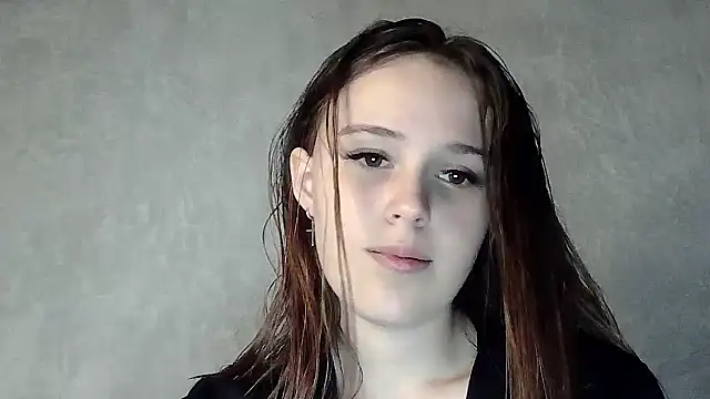 Snapshot of SweetLoraa chatting on 09/30/25, 04:01 SweetLoraa online show from 09/30/25, 04:01