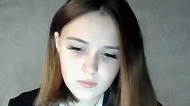 Snapshot of SweetLoraa chatting on 10/05/25, 05:00 SweetLoraa online show from 10/05/25, 05:00