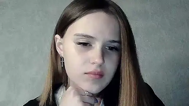 Snapshot of SweetLoraa chatting on 10/06/25, 05:54 SweetLoraa online show from 10/06/25, 05:54