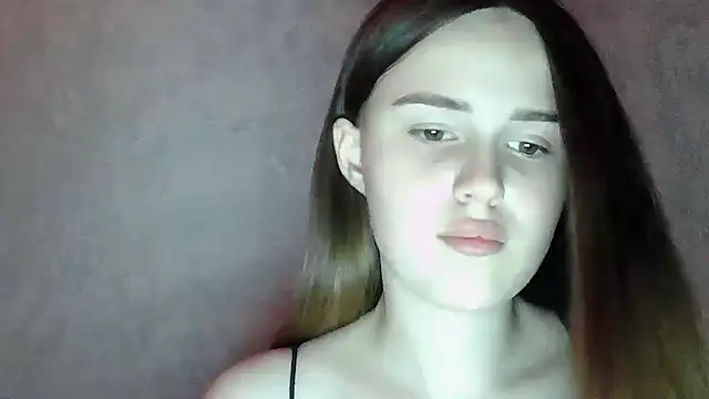 SweetLoraa online show from 07/06/26, 12:29
