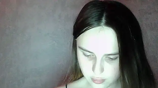 SweetLoraa online show from 07/07/26, 07:51