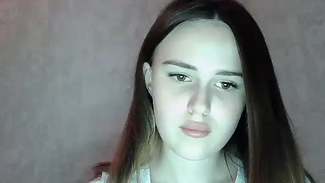 SweetLoraa online show from 07/25/26, 04:04