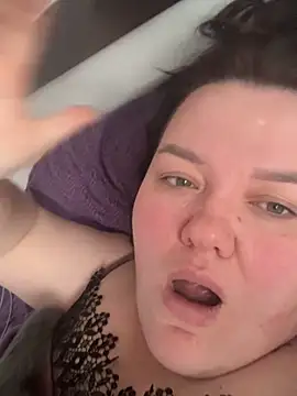 SunnyLeila2101 online show from 11/28/25, 11:02