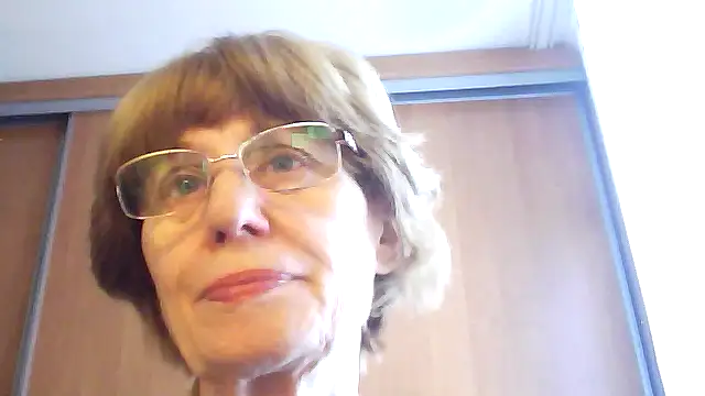 Anna72233 online show from 09/10/25, 08:36