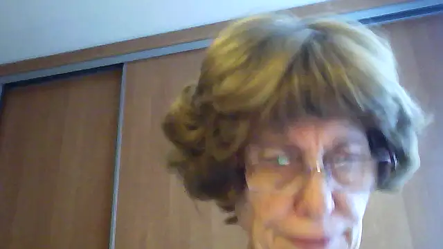 Anna72233 online show from 09/11/25, 11:54